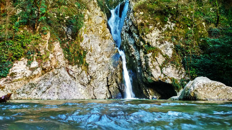 поход сочи на водопад агурский
